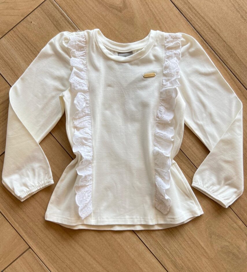 Blusa Manga Longa Infantil Feminina Off White com Babado Fernanda Ramos Kids