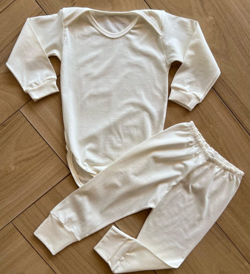 fernandaramoskids com br Body Infantil Feminino Manga Longa com Fecho Off White1