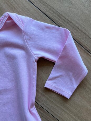 fernandaramoskids com br Body Infantil Feminino Manga Longa Rosa Bebê1