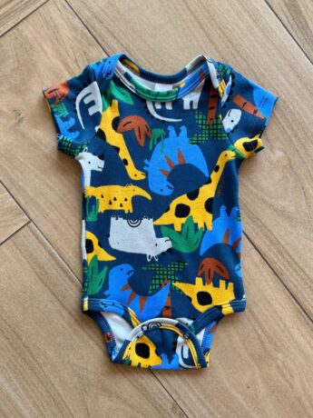 Body Infantil Manga Curta Suedine Dino Fernanda ramos kids