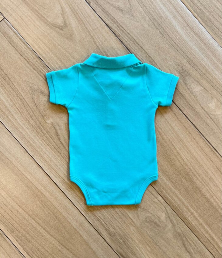 fernandaramoskids com br Body Infantil Polo Manga Curta Azul Piscina com Botões2