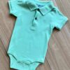 fernandaramoskids com br Body Infantil Polo Manga Curta Verde com Botões 1