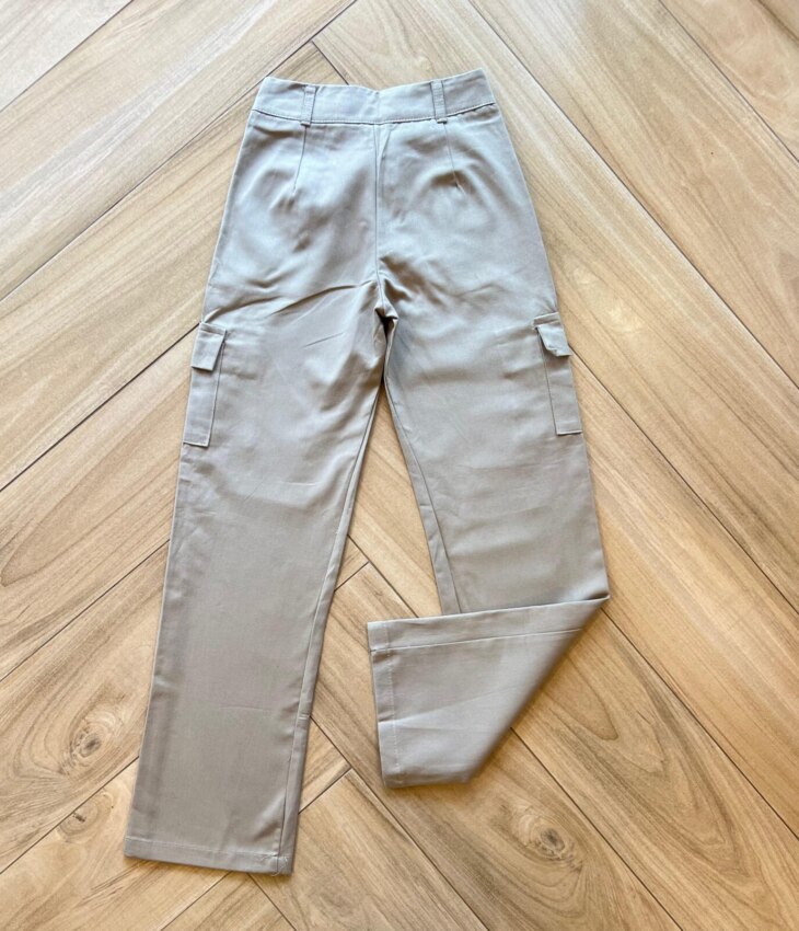 fernandaramoskids com br Calça Feminina Infantil em Sarja Cargo Caqui2