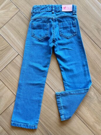 Calça Feminina Jeans Lavagem Clara com Detalhe Destroyed Fernanda Ramos Kids