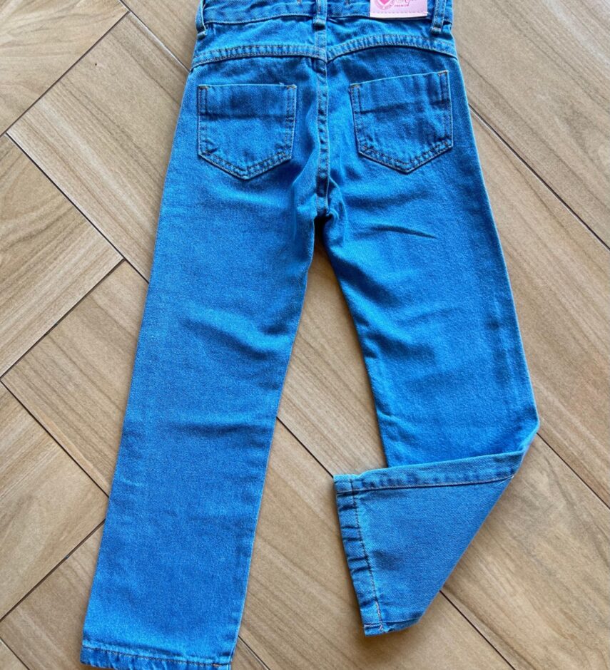Calça Feminina Jeans Lavagem Clara com Detalhe Destroyed Fernanda Ramos Kids