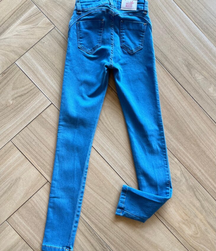 Calça Feminina Jeans Lavagem Clara com Detalhe Skinny Fernanda Ramos Kids