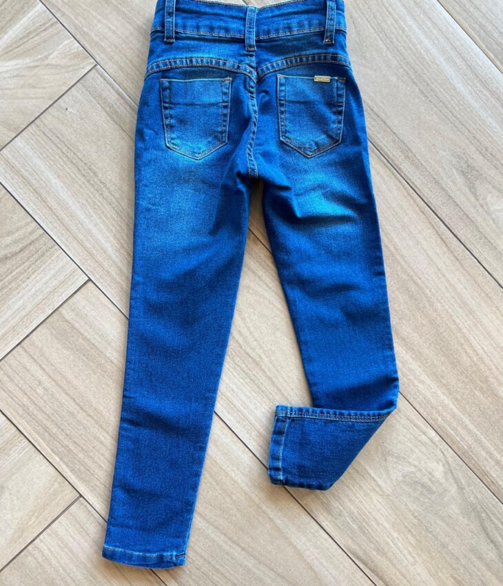 fernandaramoskids com br Calça Feminina Jeans Lavagem Media com Apliques2