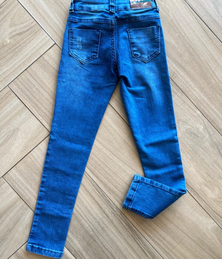 Calça Feminina Jeans Lavagem Media com Detalhe Destroyed Fernanda Ramos Kids
