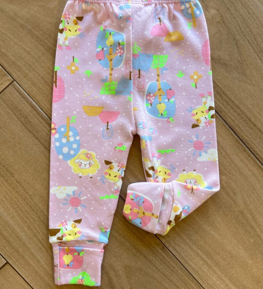 Calça Infantil Feminina em Suedine Estampa Lilás Fernanda Ramos Kids