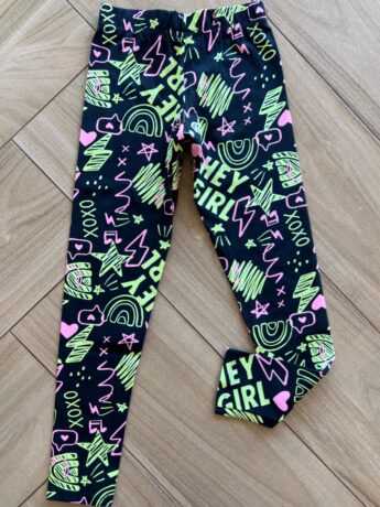 Calça Legging Infantil Feminina Básica Estampa Hey Girl Preta Fernanda Ramos Kids