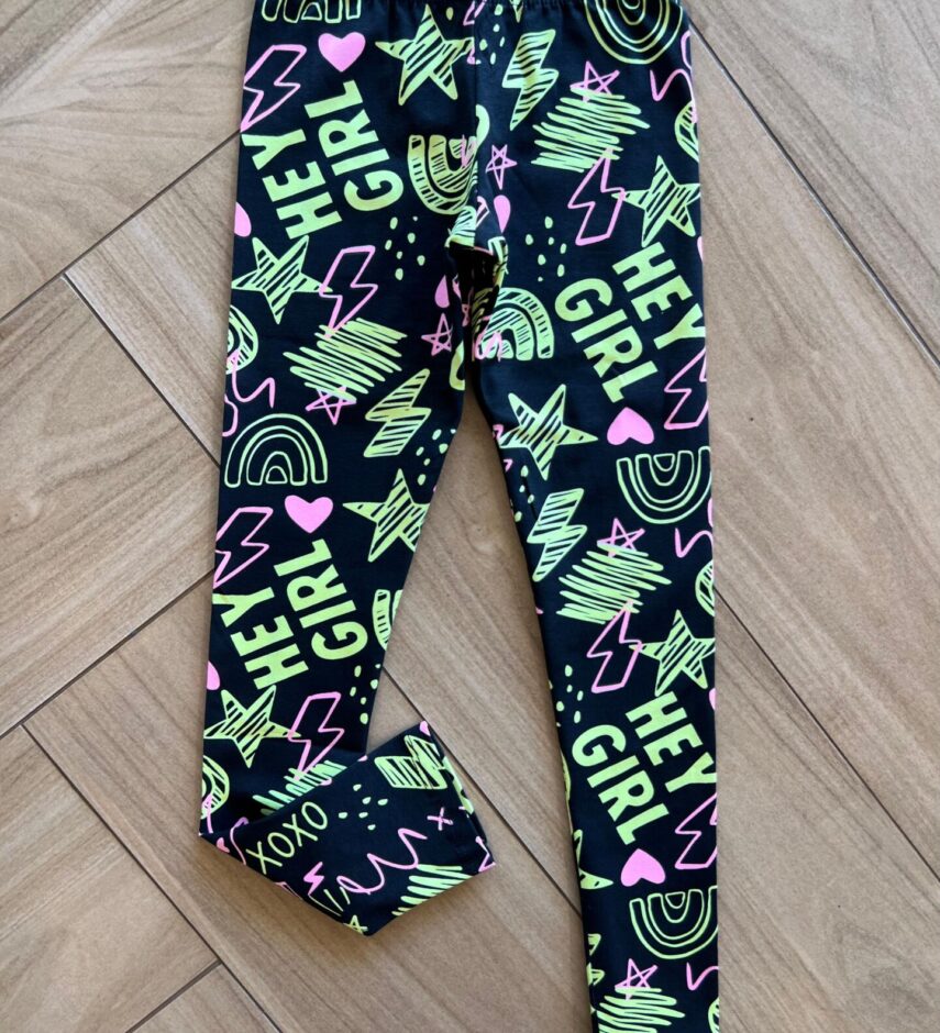 Calça Legging Infantil Feminina Básica Estampa Hey Girl Preta Fernanda Ramos Kids