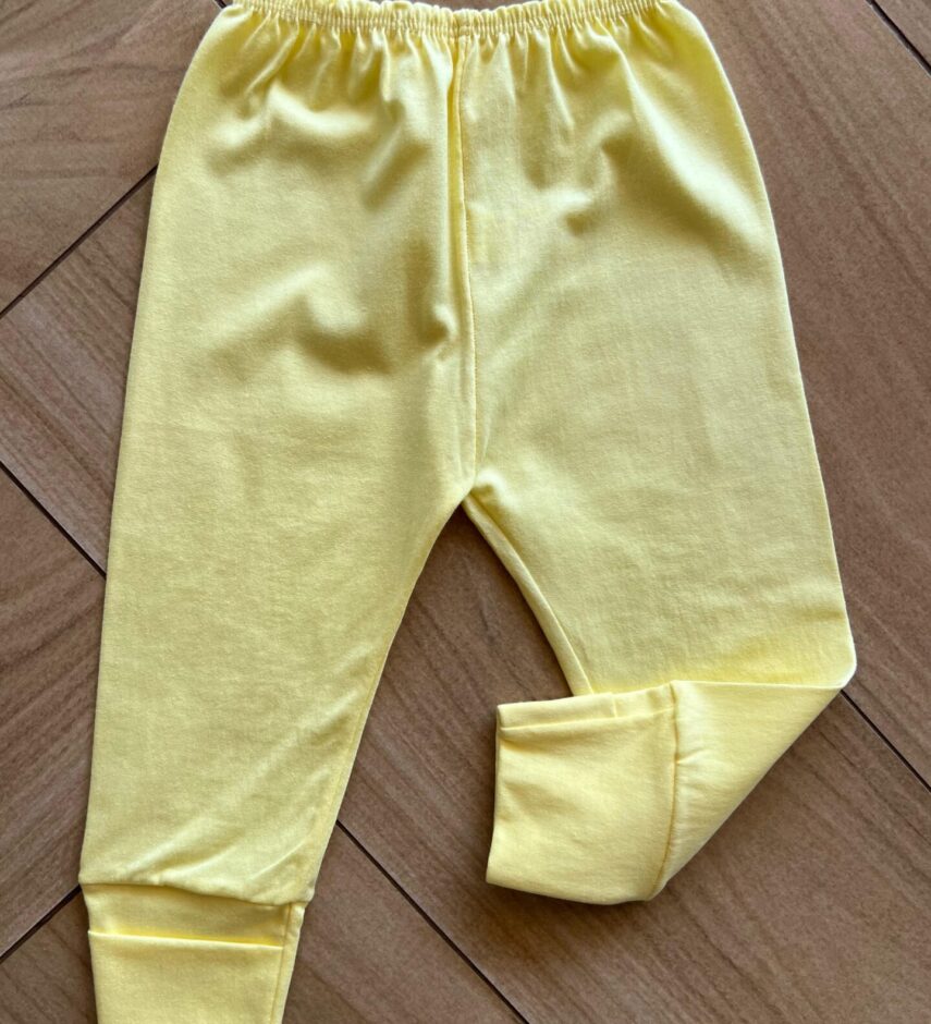 fernandaramoskids com br Calça Mijão Unissex Infantil Amarela2