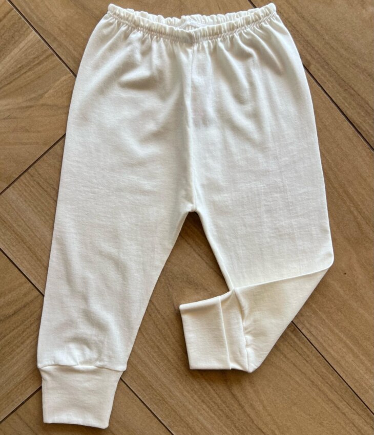 fernandaramoskids com br Calça Mijão Unissex Infantil Off White2