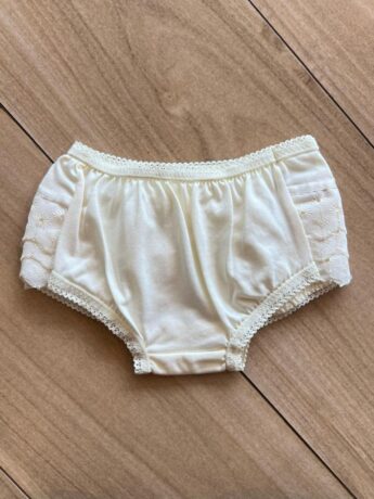 Calcinha Infantil Feminina Detalhe em Laise Amarela Fernanda Ramos Kids