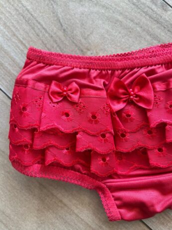 fernandaramoskids com br Calcinha Infantil Feminina Detalhe em Laise Vermelha1
