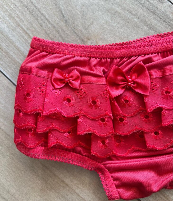fernandaramoskids com br Calcinha Infantil Feminina Detalhe em Laise Vermelha1