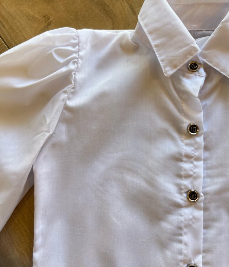 fernandaramoskids com br Camisa Infantil Feminina Manga Longa Detalhe no Punho Branca1
