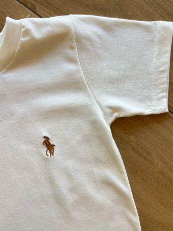 fernandaramoskids com br Camiseta Infantil Masculina Básica Off White1
