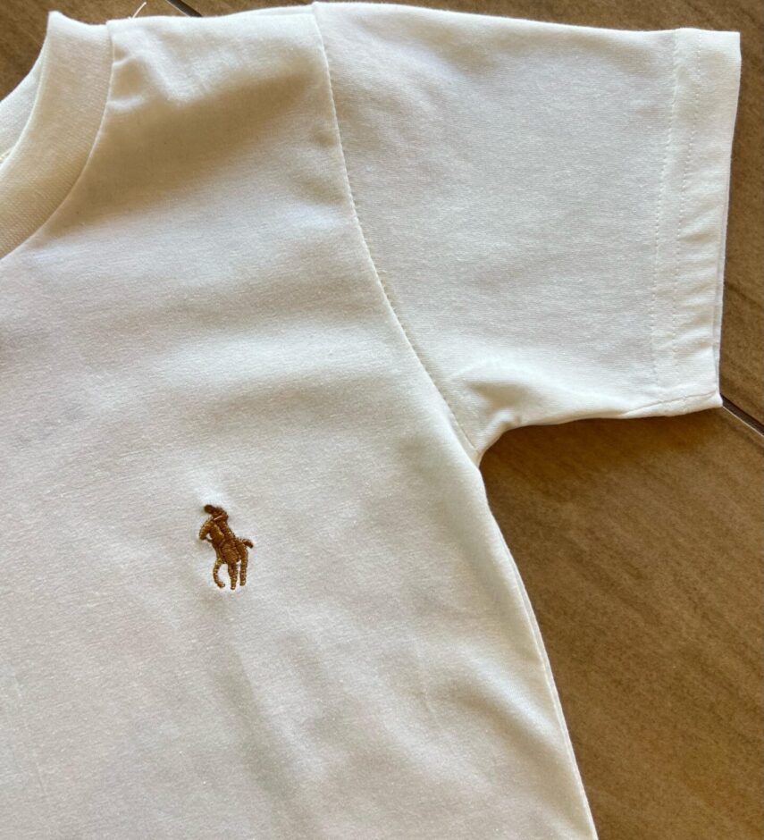 fernandaramoskids com br Camiseta Infantil Masculina Básica Off White1