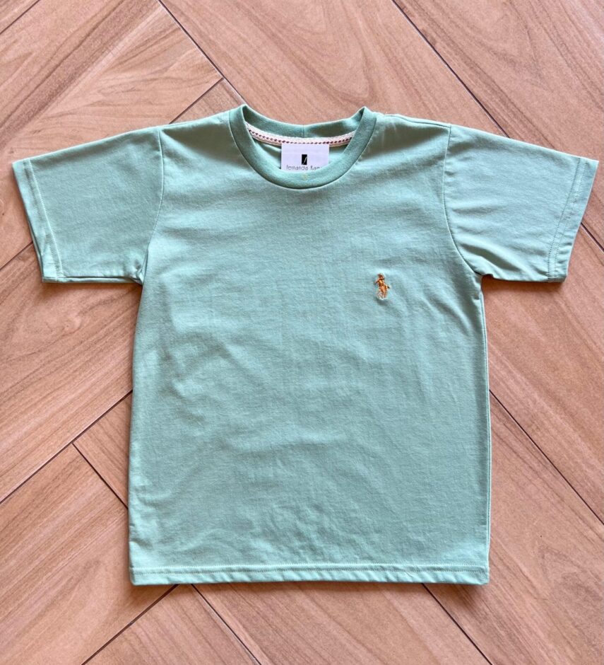 Camiseta Infantil Masculina Manga Curta Básica Verde Oliva Fernanda Ramos Kids