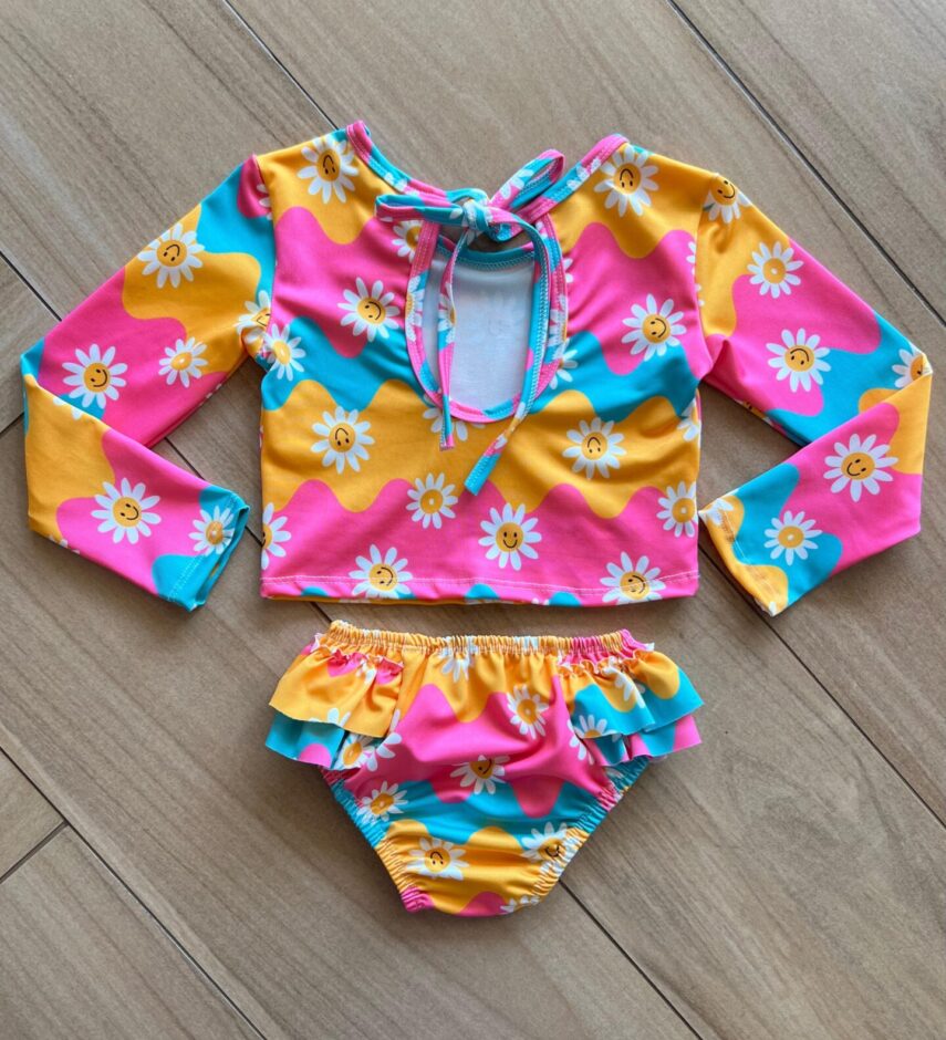 fernandaramoskids com br Conjunto Infantil Feminino Biquíni Cropped e Calcinha Flor 3