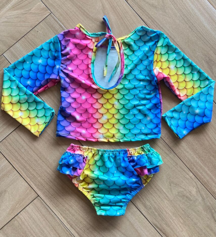 fernandaramoskids com br Conjunto Infantil Feminino Biquíni Cropped e Calcinha Sereia 1