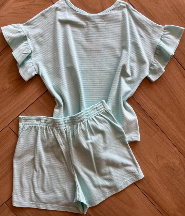 Conjunto Infantil Feminino Blusa All You Need is Love e Short Fernanda Ramos Kids