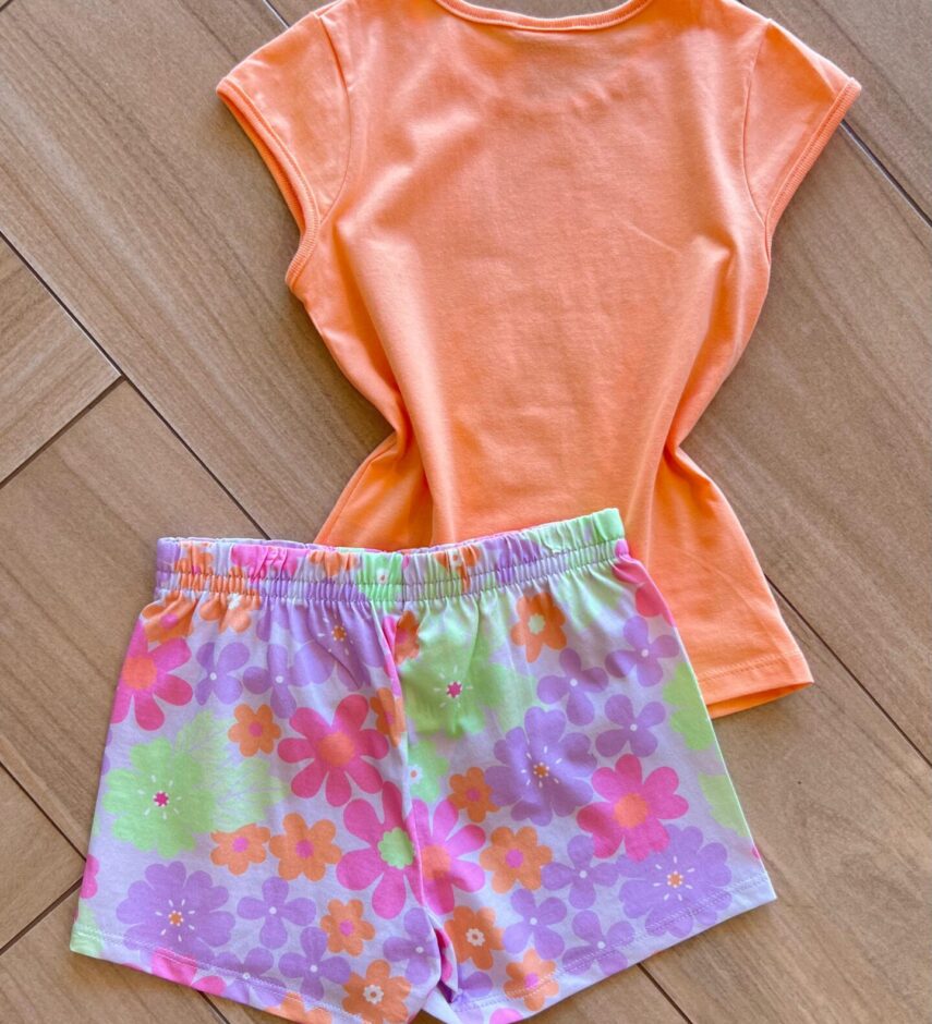 fernandaramoskids com br Conjunto Infantil Feminino Blusa Be Good e Short 1