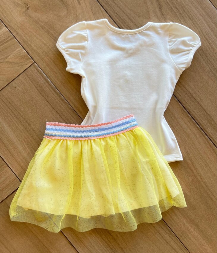 fernandaramoskids com br Conjunto Infantil Feminino Blusa Believe in Yourself e Short Saia Amarelo2