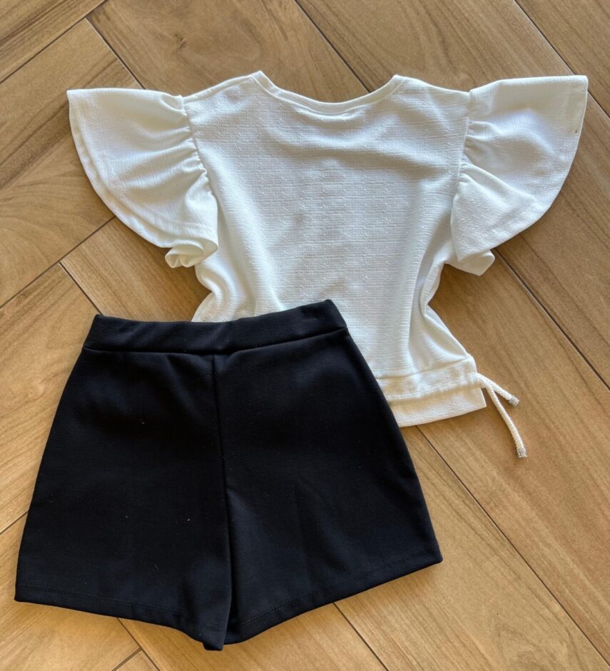 fernandaramoskids com br Conjunto Infantil Feminino Blusa Branca com Brilho e Short 2
