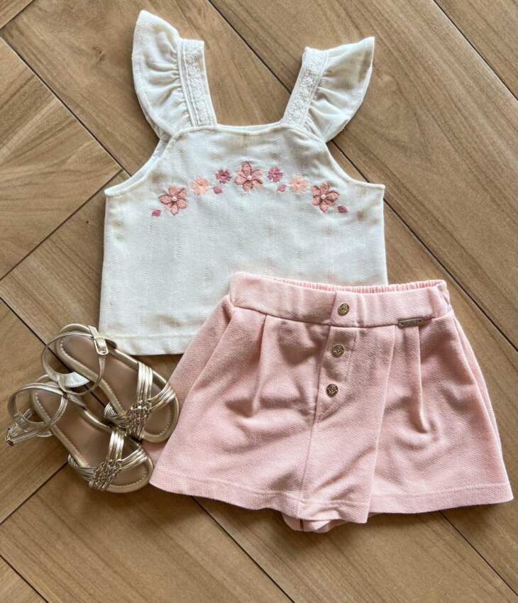 Conjunto Infantil Feminino Blusa com Flor Bordada e Short Saia Rosa Fernanda Ramos Kids