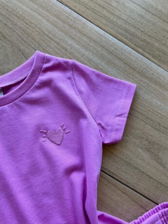 fernandaramoskids com br Conjunto Infantil Feminino Blusa Coração Short Lilas 1