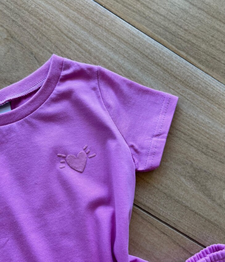 fernandaramoskids com br Conjunto Infantil Feminino Blusa Coração Short Lilas 1