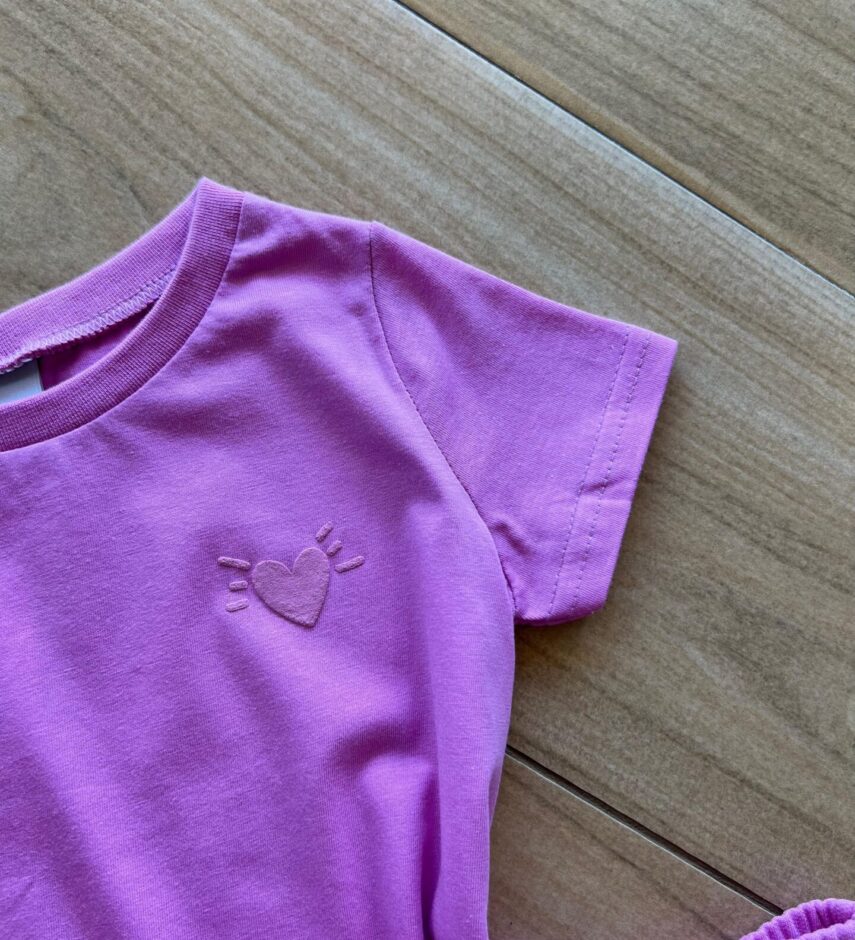 fernandaramoskids com br Conjunto Infantil Feminino Blusa Coração Short Lilas 1