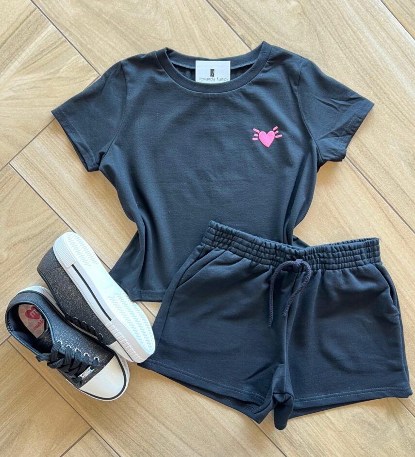 Conjunto Infantil Feminino Blusa Coração Short Preto Fernanda Ramos Kids