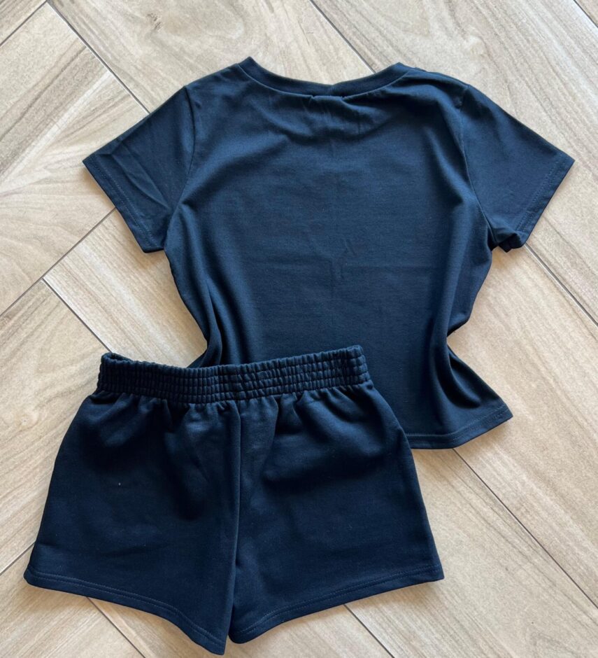 fernandaramoskids com br Conjunto Infantil Feminino Blusa Coração Short Preto 1