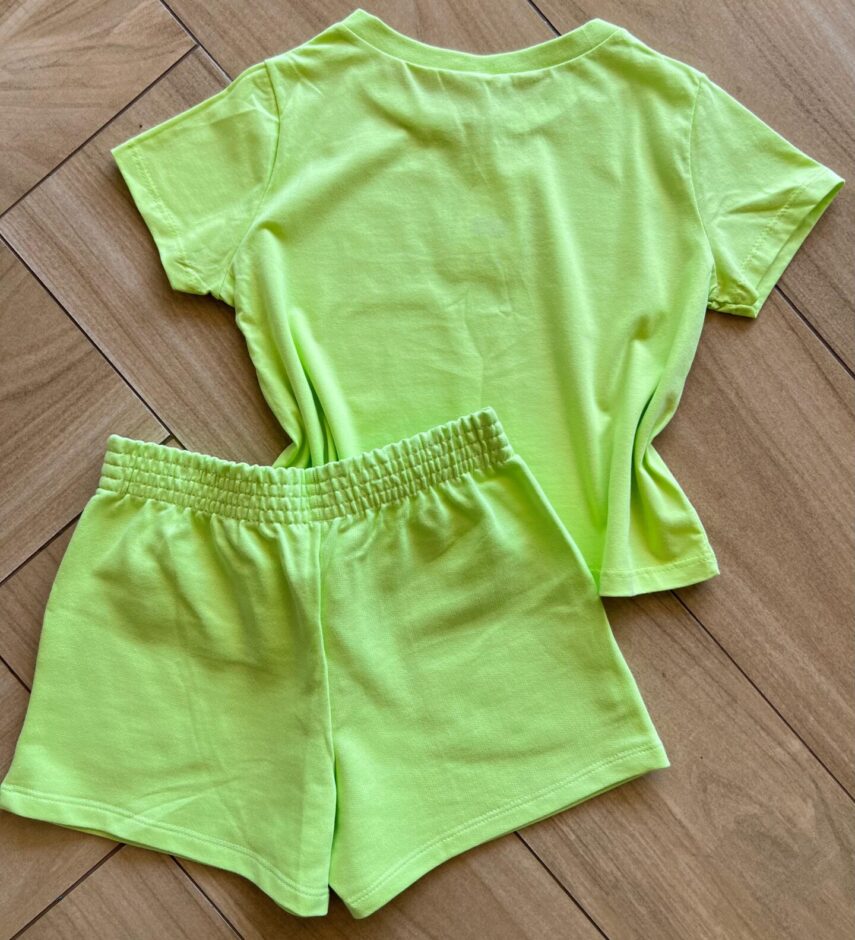 fernandaramoskids com br Conjunto Infantil Feminino Blusa Coração Short Verde Lima 1