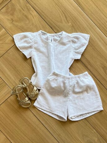 Conjunto Infantil Feminino Blusa e Short em Laise Branco Fernanda Ramos Kids