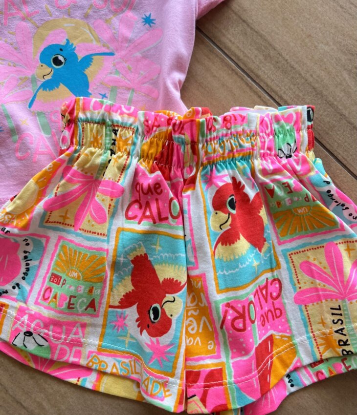 fernandaramoskids com br Conjunto Infantil Feminino Blusa e Short Que Calor Estampado2