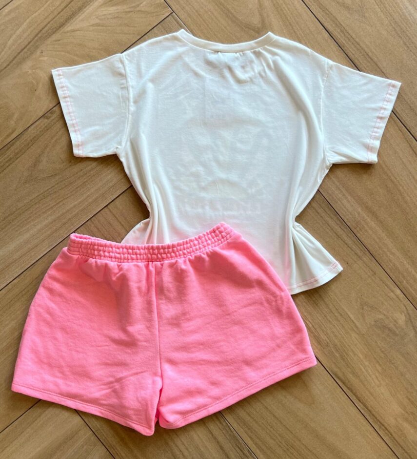 fernandaramoskids com br Conjunto Infantil Feminino Blusa Enjoy The Sun e Short Saia Pink2