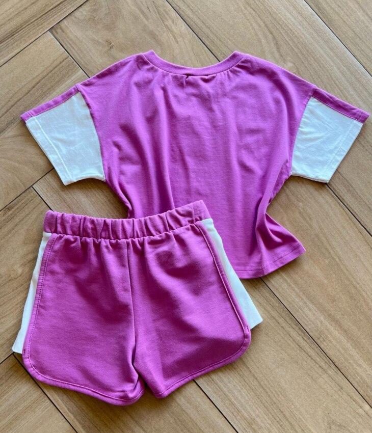 fernandaramoskids com br Conjunto Infantil Feminino Blusa Good Things e Short Lilás3