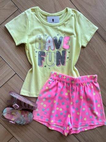 Conjunto Infantil Feminino Blusa Have Fun e Short Pink com Bolinha Fernanda Ramos Kids