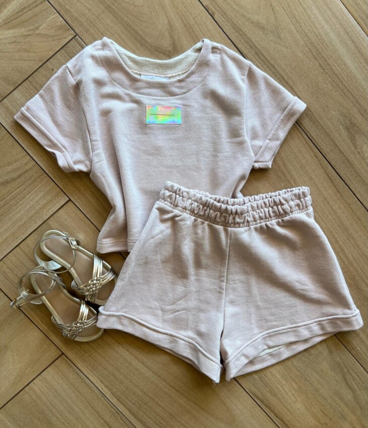 Conjunto Infantil Feminino Blusa Made White Love e Short Rose Brilhante Fernanda Ramos Kids