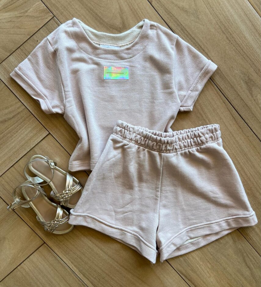 Conjunto Infantil Feminino Blusa Made White Love e Short Rose Brilhante Fernanda Ramos Kids