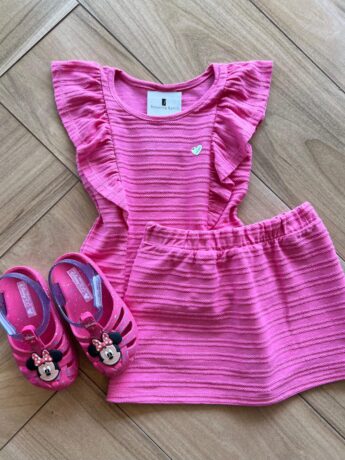 Conjunto Infantil Feminino Blusa Manga Curta e Short Saia Pink Fernanda Ramos Kids
