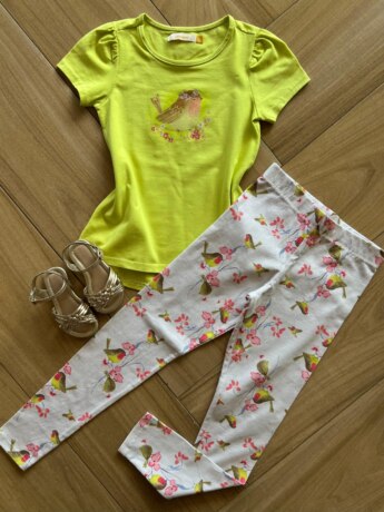 Conjunto Infantil Feminino Blusa Manga Curta Verde e Legging Estampada Fernanda Ramos Kids