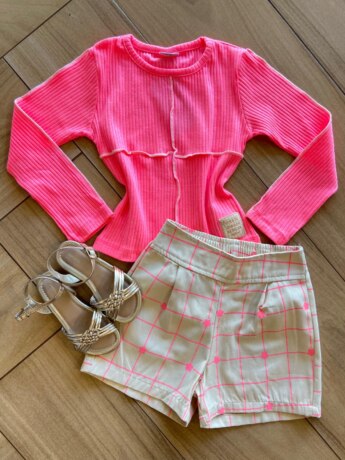 Conjunto Infantil Feminino Blusa Manga Longa e Short Bege Fernanda Ramos Kids