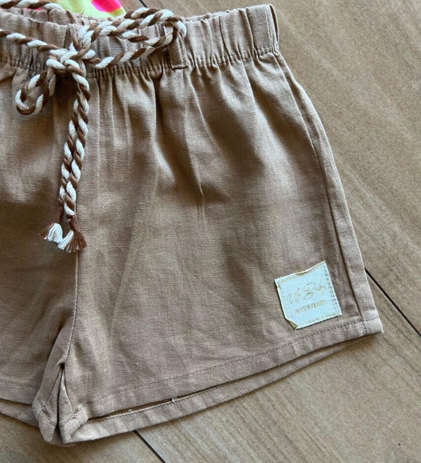 fernandaramoskids com br Conjunto Infantil Feminino Blusa Meia Malha e Short Linho Bege2