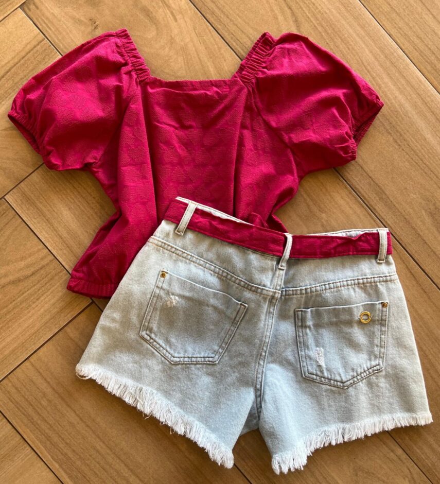 fernandaramoskids com br Conjunto Infantil Feminino Blusa Pink e Short Jeans 2