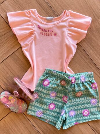 Conjunto Infantil Feminino Blusa Salmão Momentos Alegres e Short Fernanda Ramos Kids